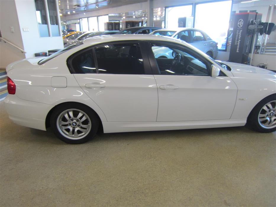 BMW 325 2009