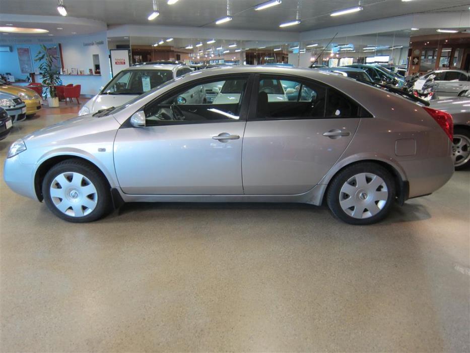 Nissan Primera 2002