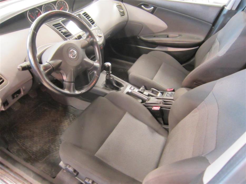 Nissan Primera 2002