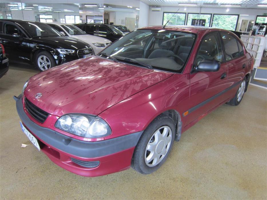 Toyota Avensis 1999