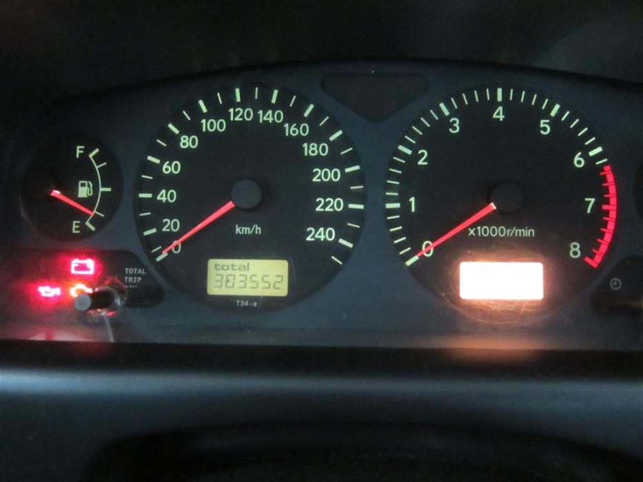 Toyota Avensis 1999