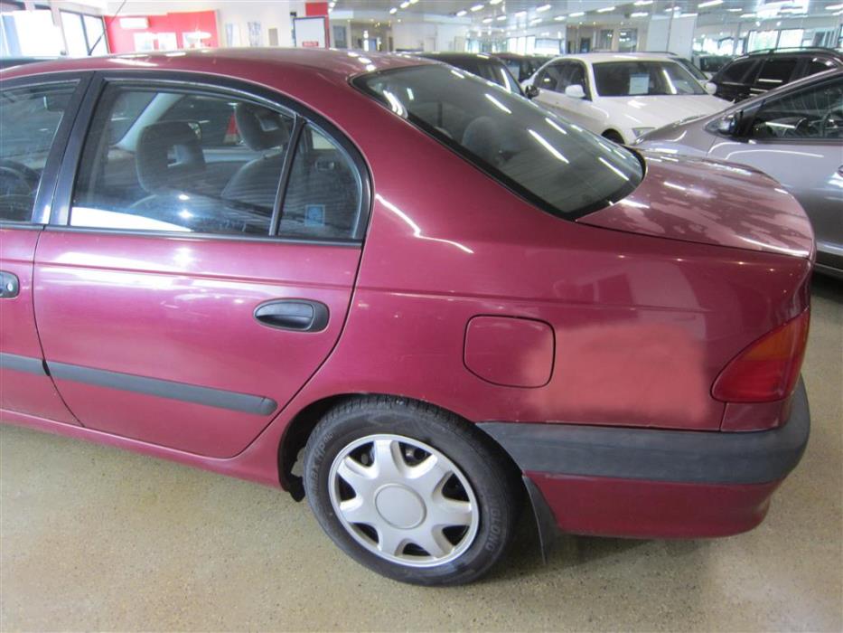 Toyota Avensis 1999