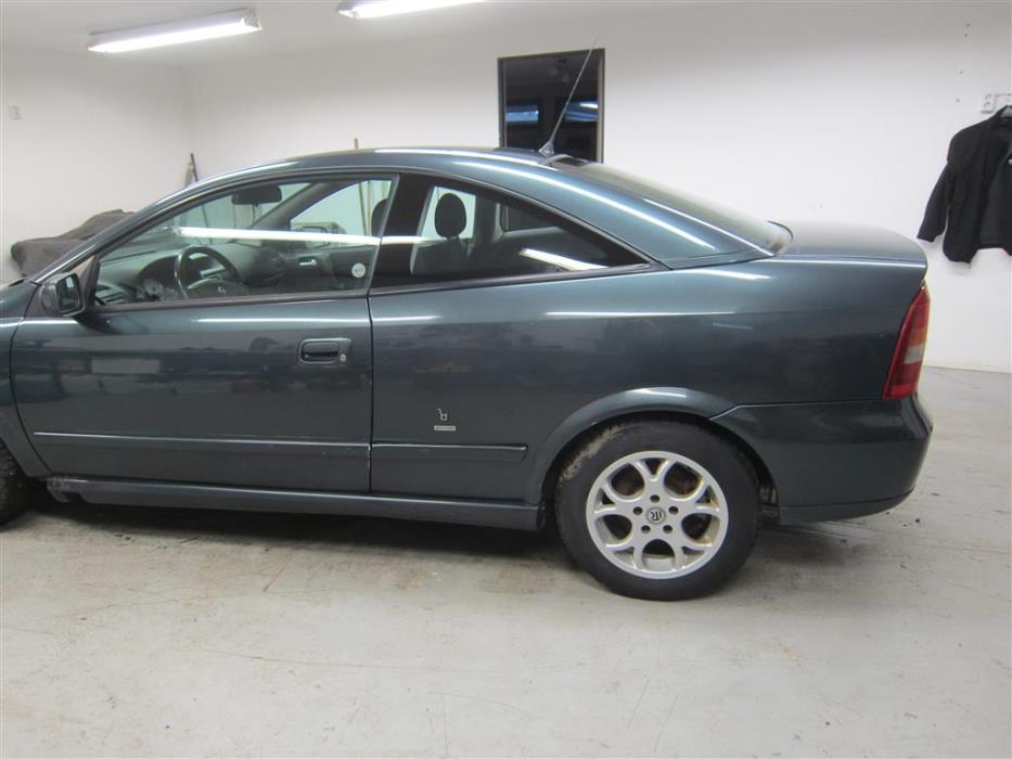 Opel Astra 2000