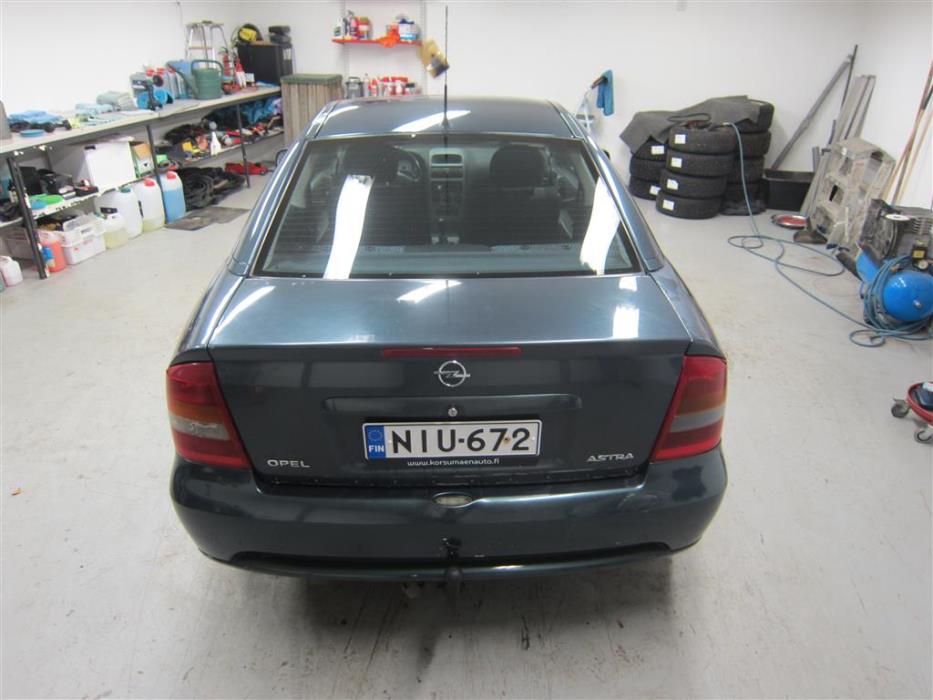 Opel Astra 2000