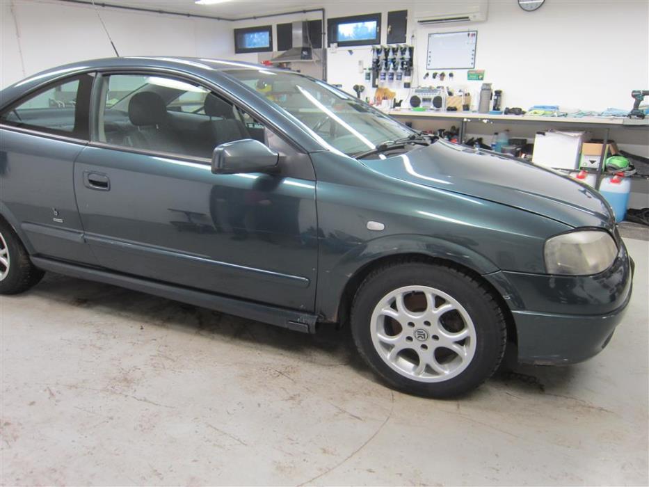 Opel Astra 2000