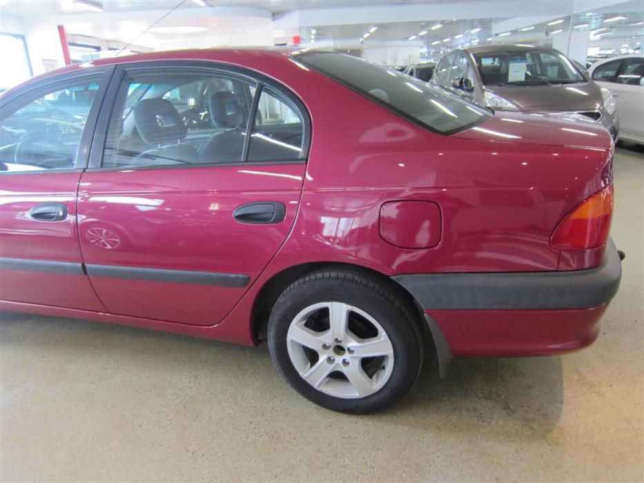Toyota Avensis 1998