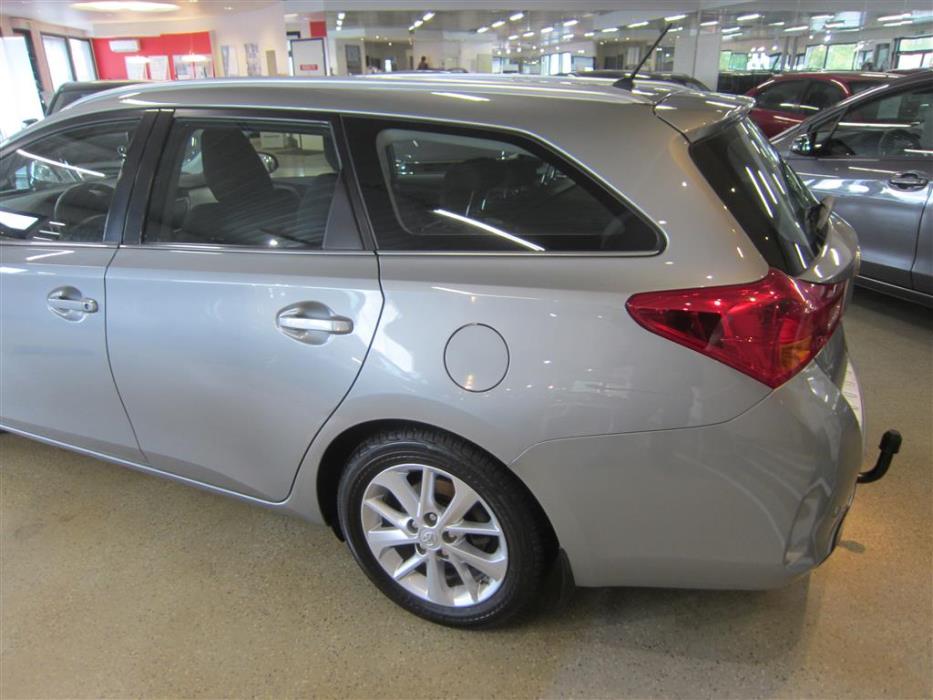 Toyota Auris 2014
