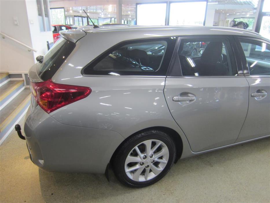 Toyota Auris 2014