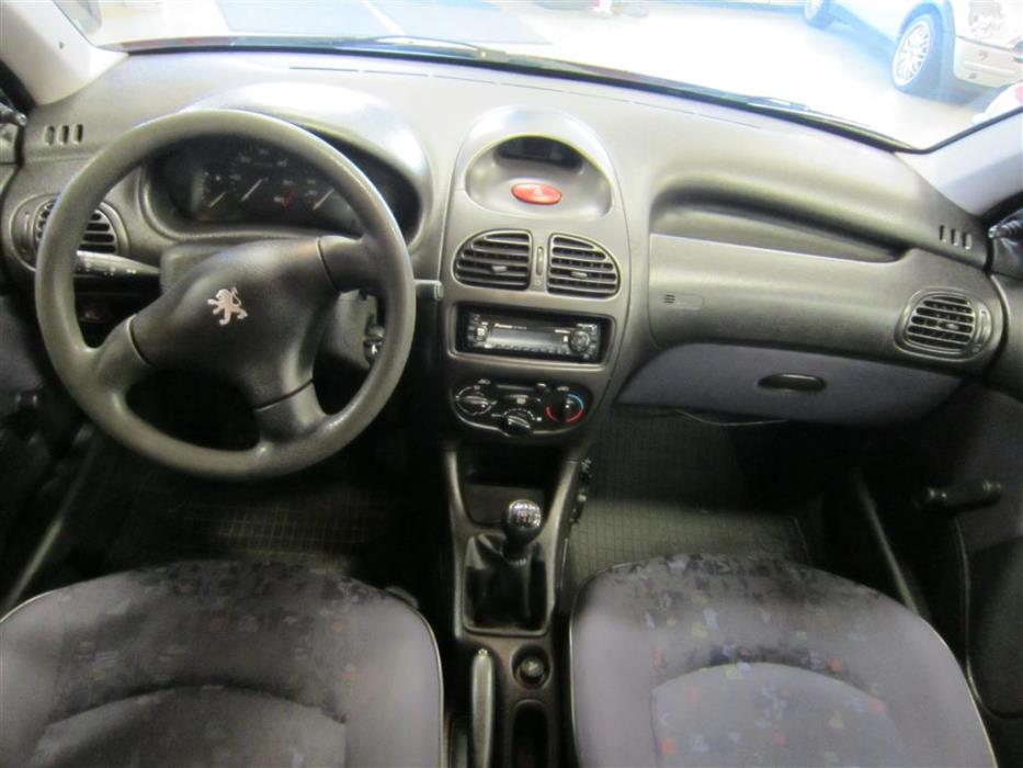 Peugeot 206 2000