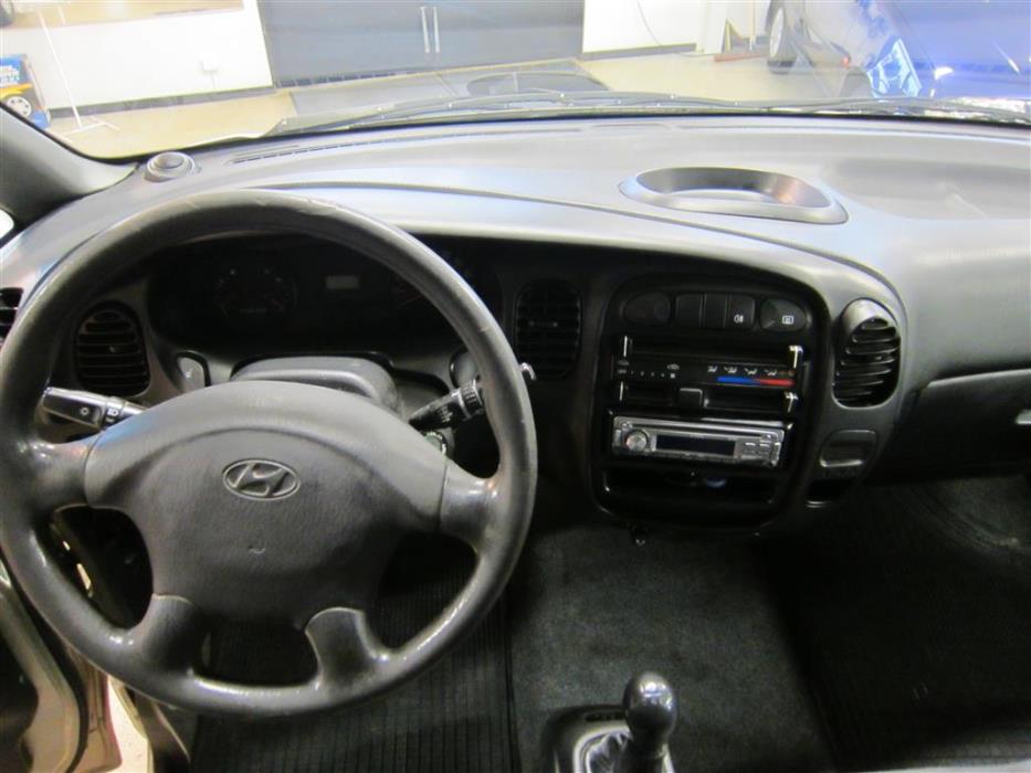 Hyundai H-1 2005