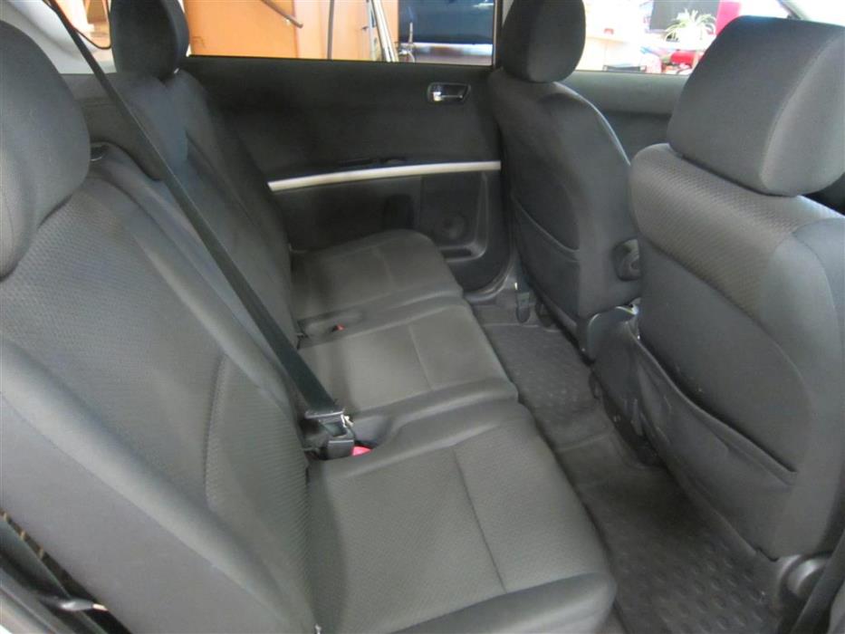 Toyota Corolla Verso 2004