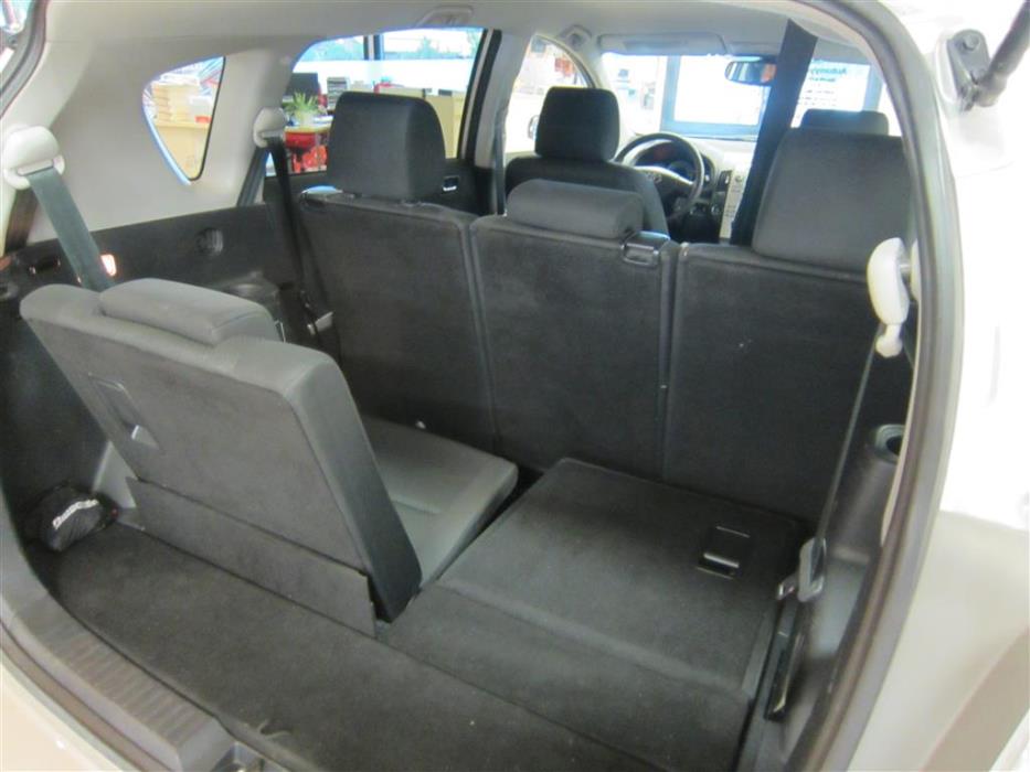 Toyota Corolla Verso 2004