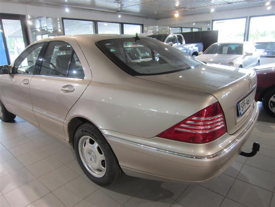 Mercedes-Benz S 2003