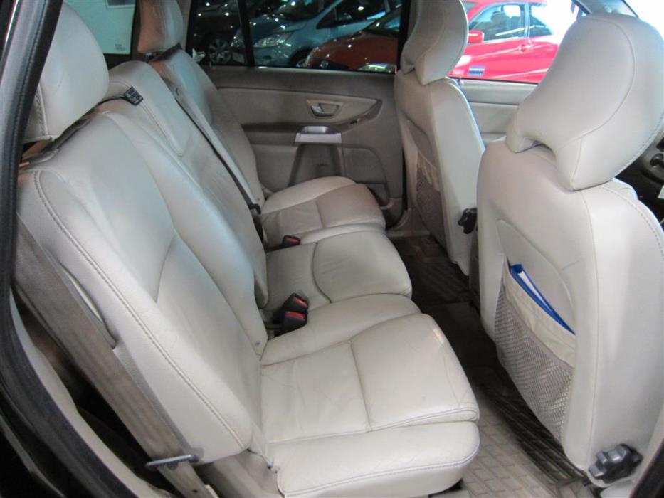 Volvo XC90 2004