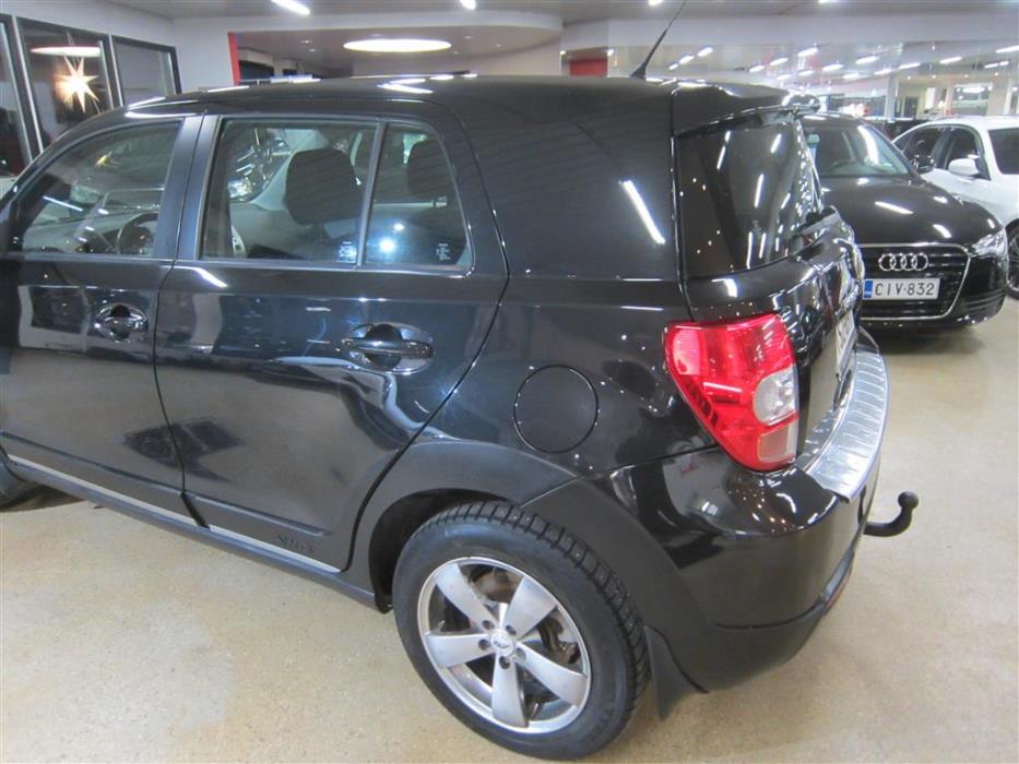 Toyota Urban Cruiser 2010