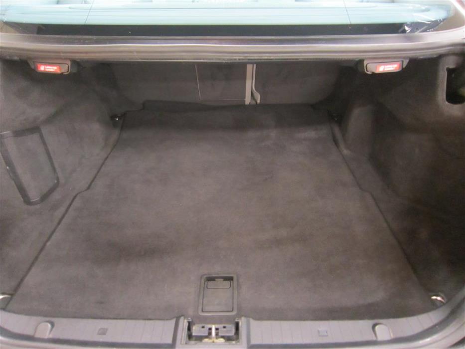 Mercedes-Benz E 2003