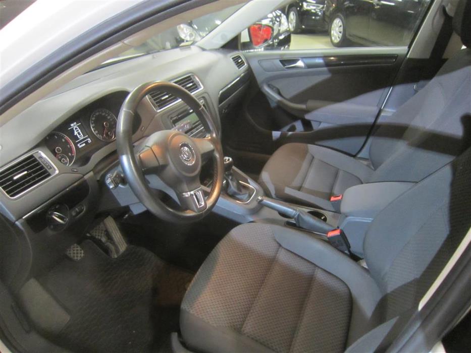 Volkswagen Jetta 2011