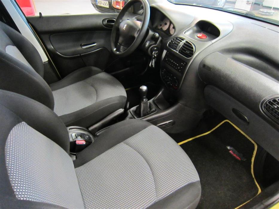 Peugeot 206 2002