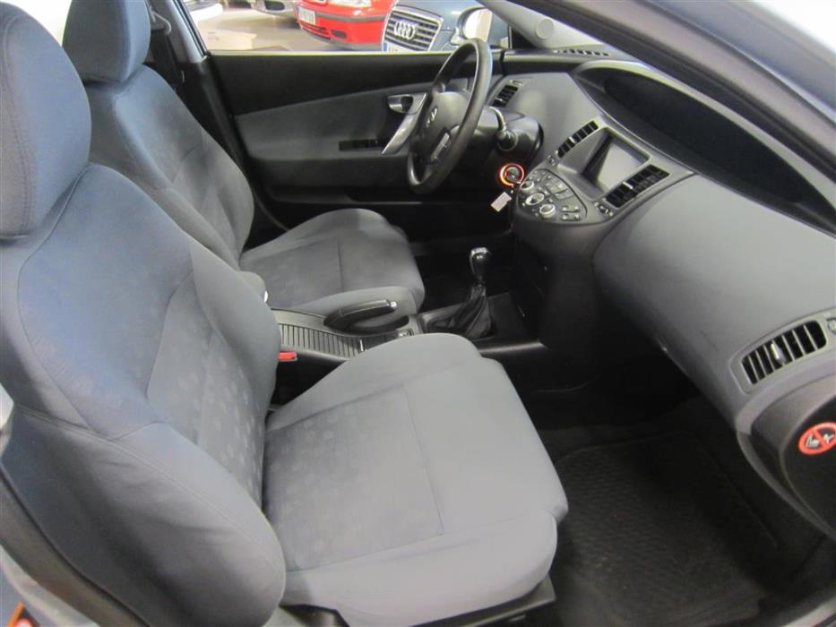 Nissan Primera 2006