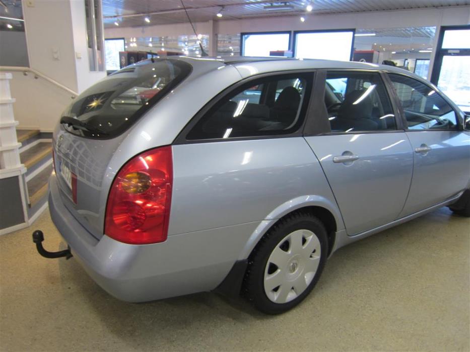 Nissan Primera 2006
