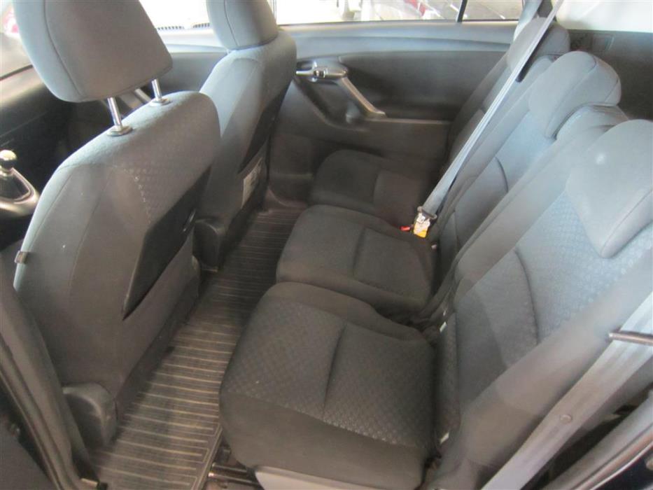 Toyota Verso 2009