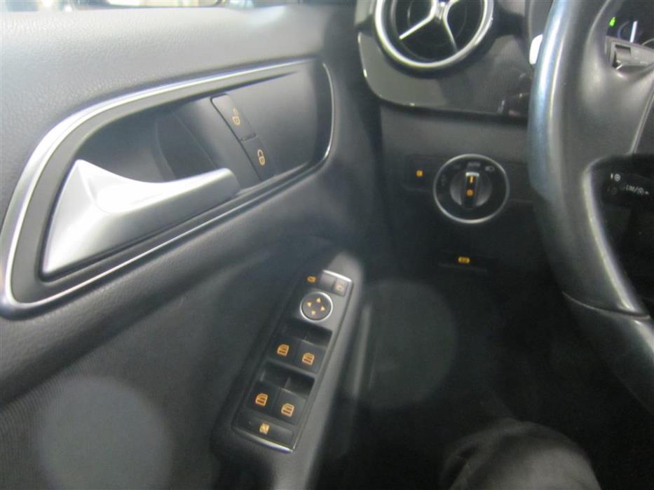 Mercedes-Benz B 2014