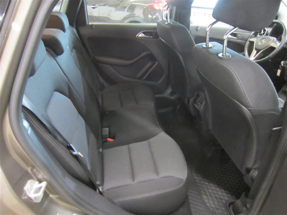 Mercedes-Benz B 2014