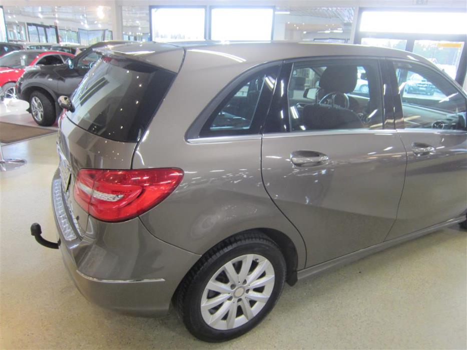 Mercedes-Benz B 2014