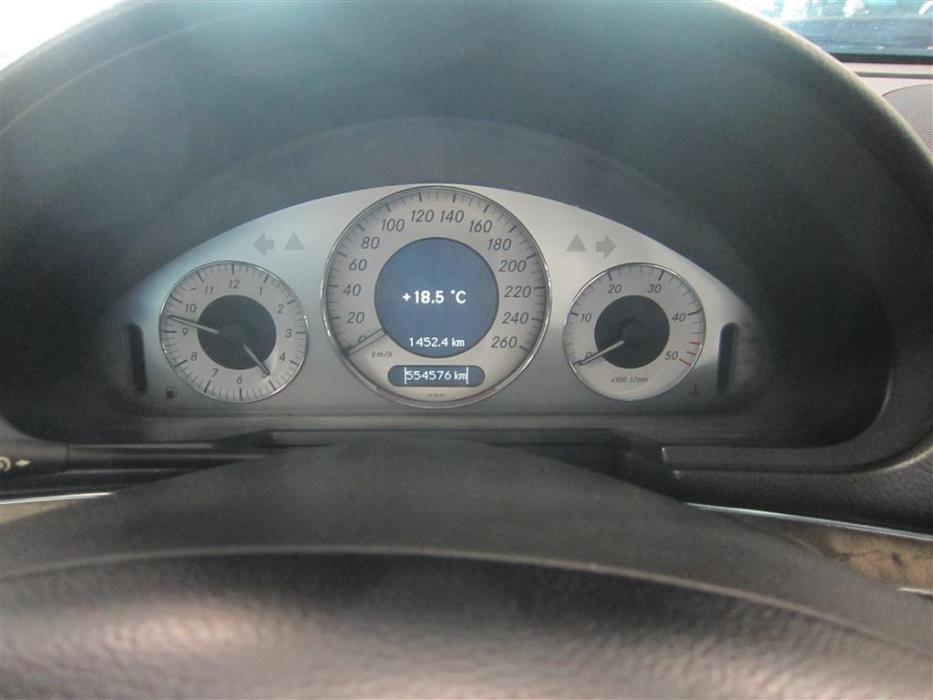 Mercedes-Benz E 2008