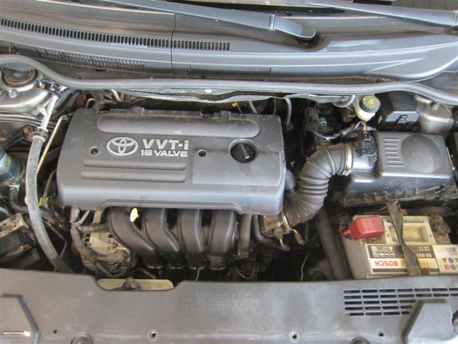 Toyota Corolla Verso 2005