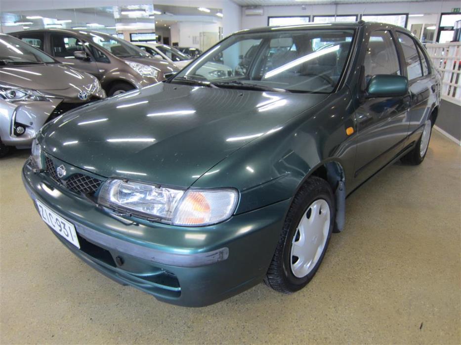 Nissan Almera 1999