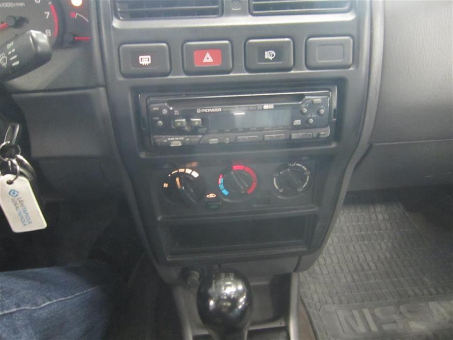 Nissan Almera 1999