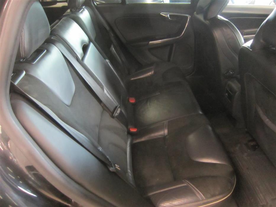 Volvo V60 2015