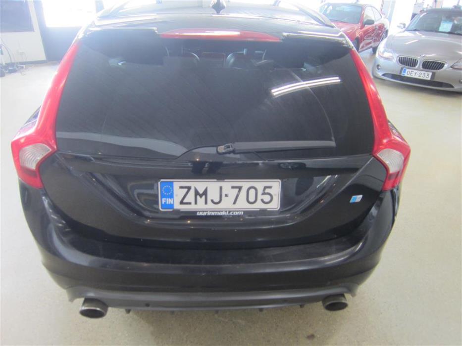 Volvo V60 2015