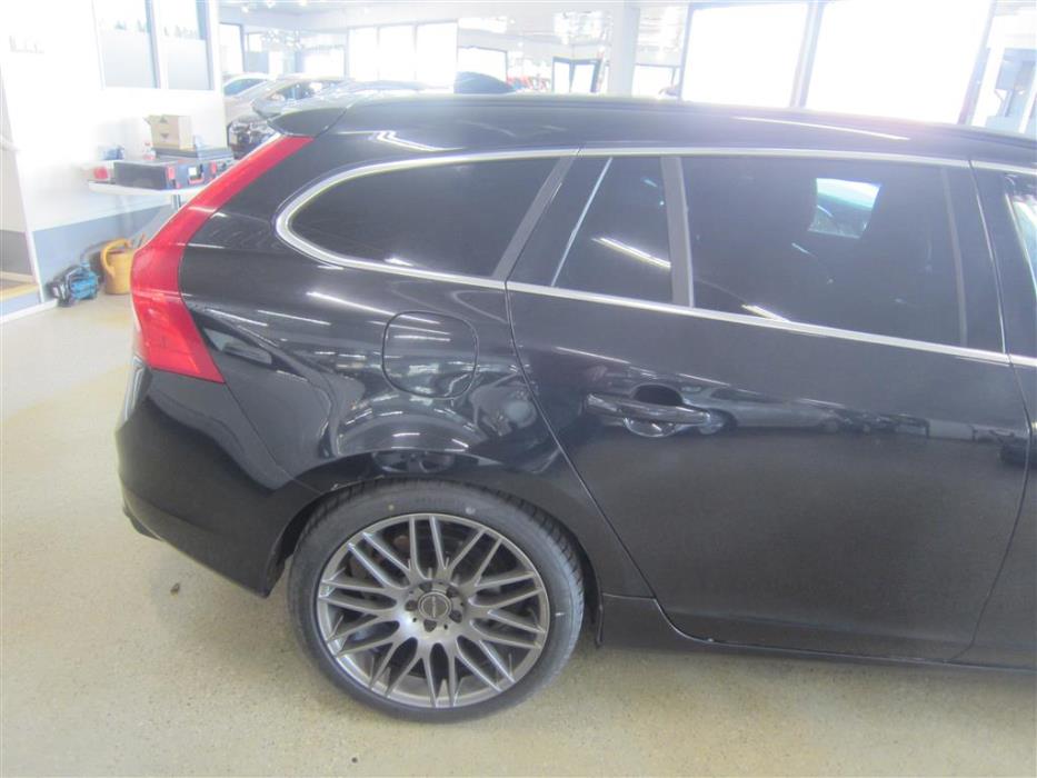 Volvo V60 2015