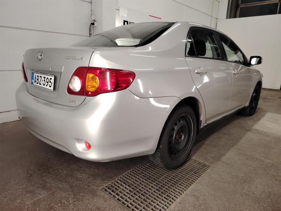 TOYOTA COROLLA 2009