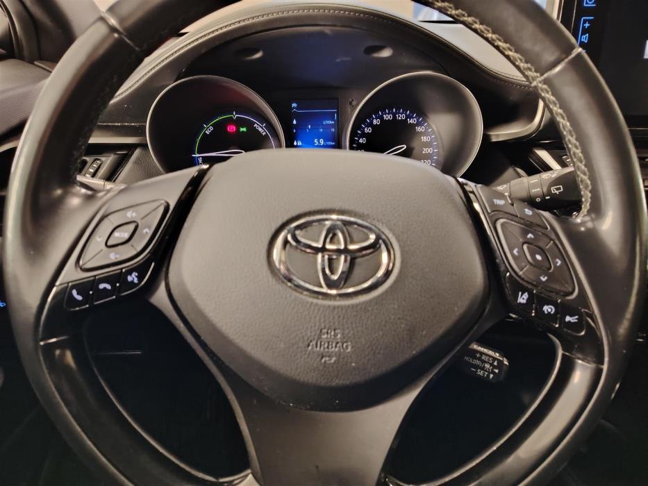 TOYOTA C-HR 2019