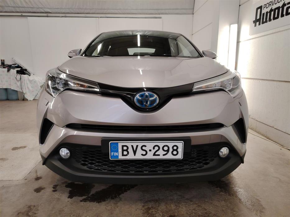 TOYOTA C-HR 2019
