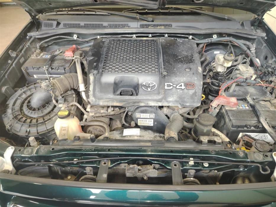 TOYOTA HILUX 2008