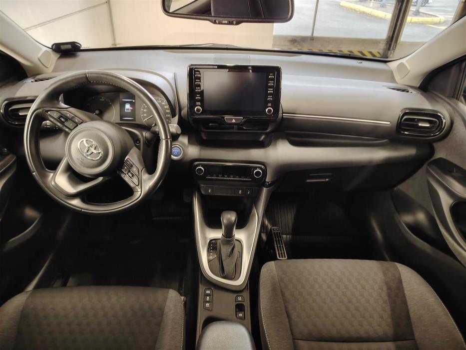 TOYOTA YARIS 2021