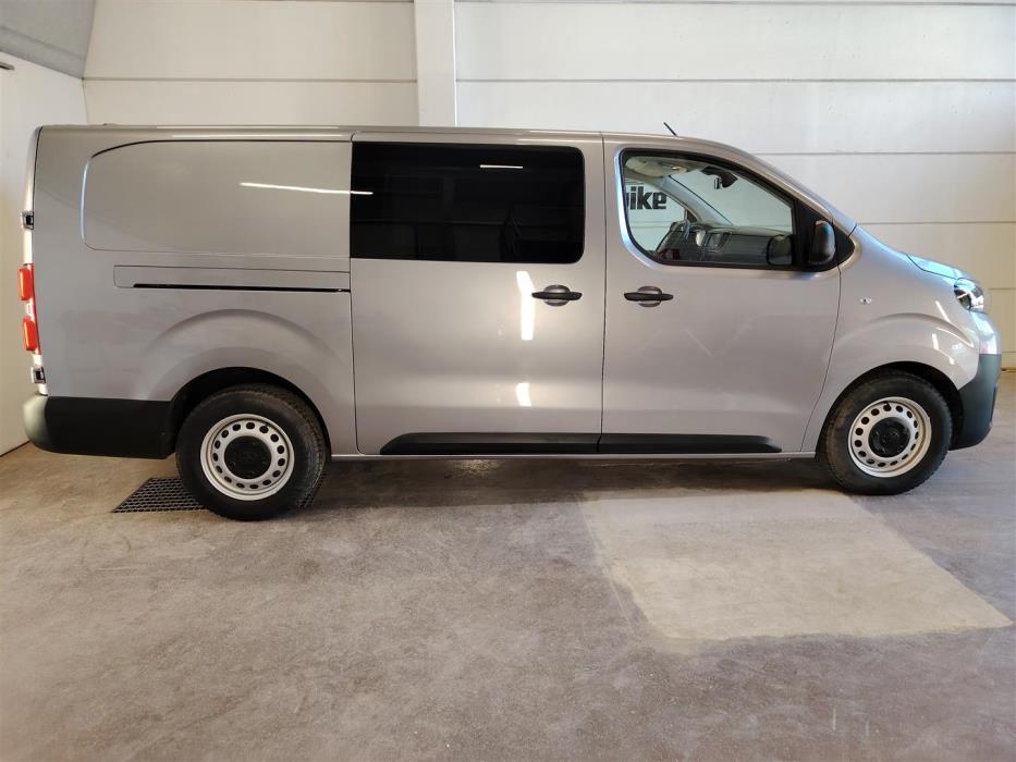 TOYOTA PROACE 2023