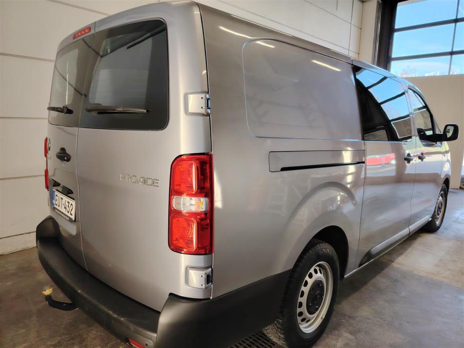 TOYOTA PROACE 2023