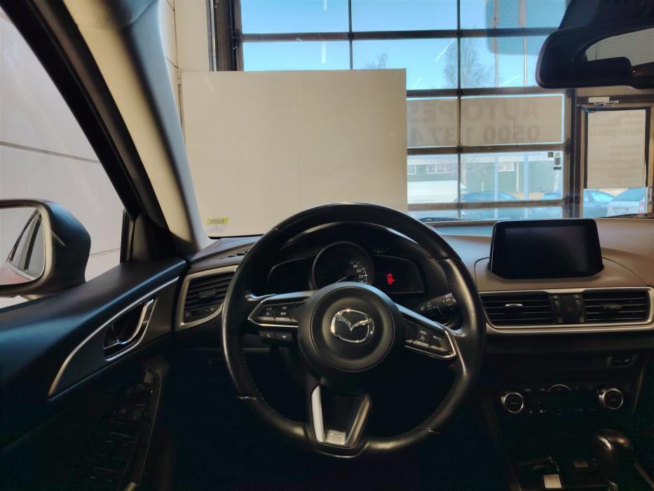 MAZDA MAZDA3 2018