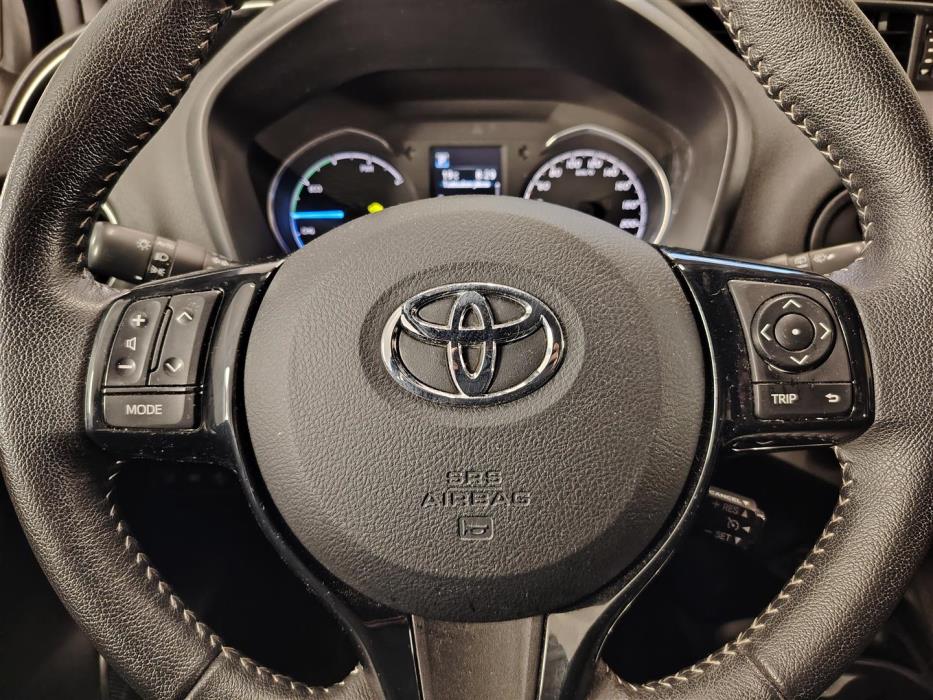 TOYOTA YARIS 2019