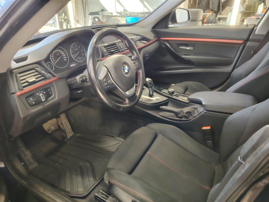 BMW 320 Gran Turismo 2016