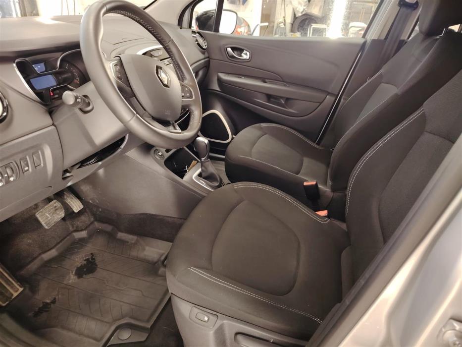 RENAULT Captur 2019