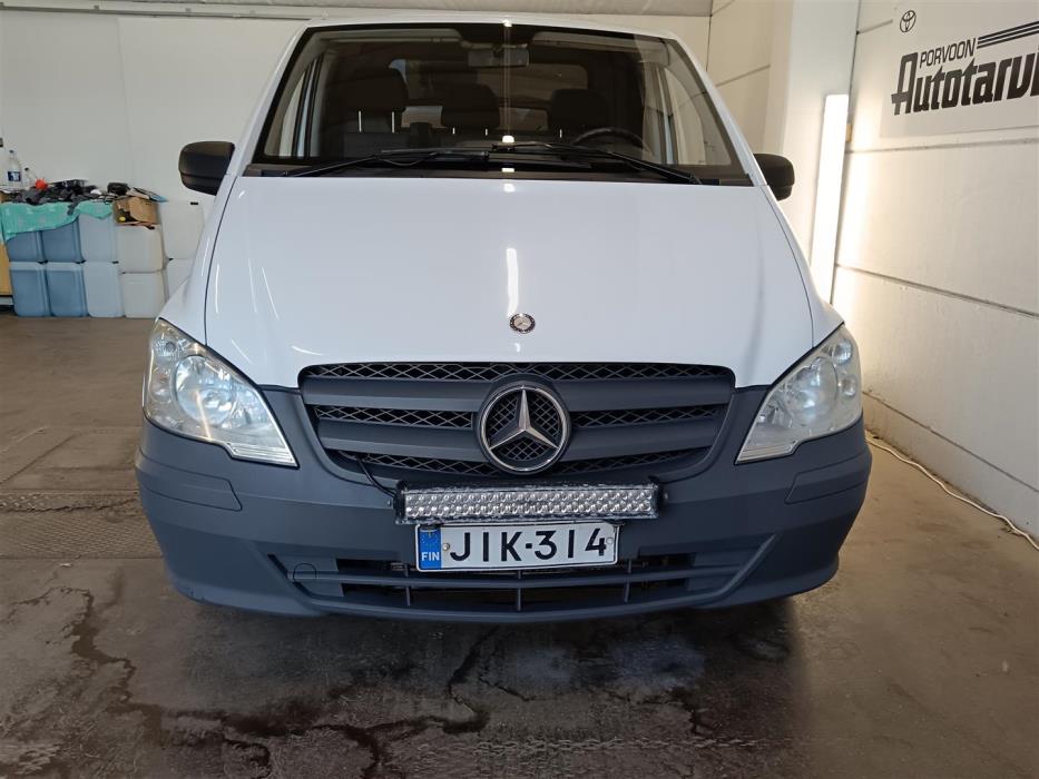 MERCEDES-BENZ VITO 2011