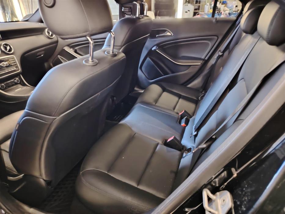 MERCEDES-BENZ A 2013