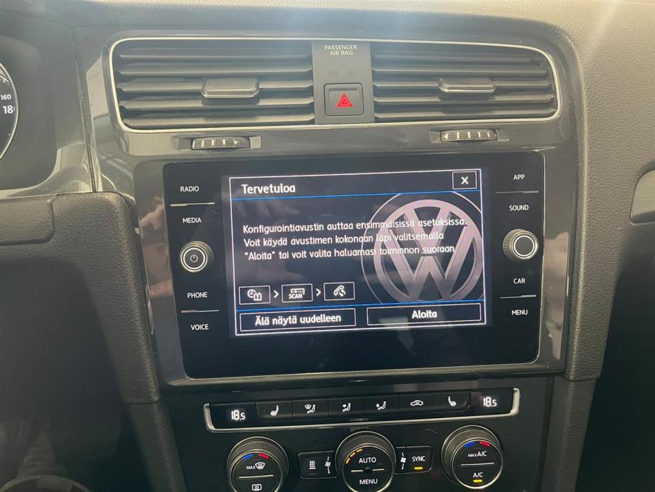 VOLKSWAGEN GOLF 2019