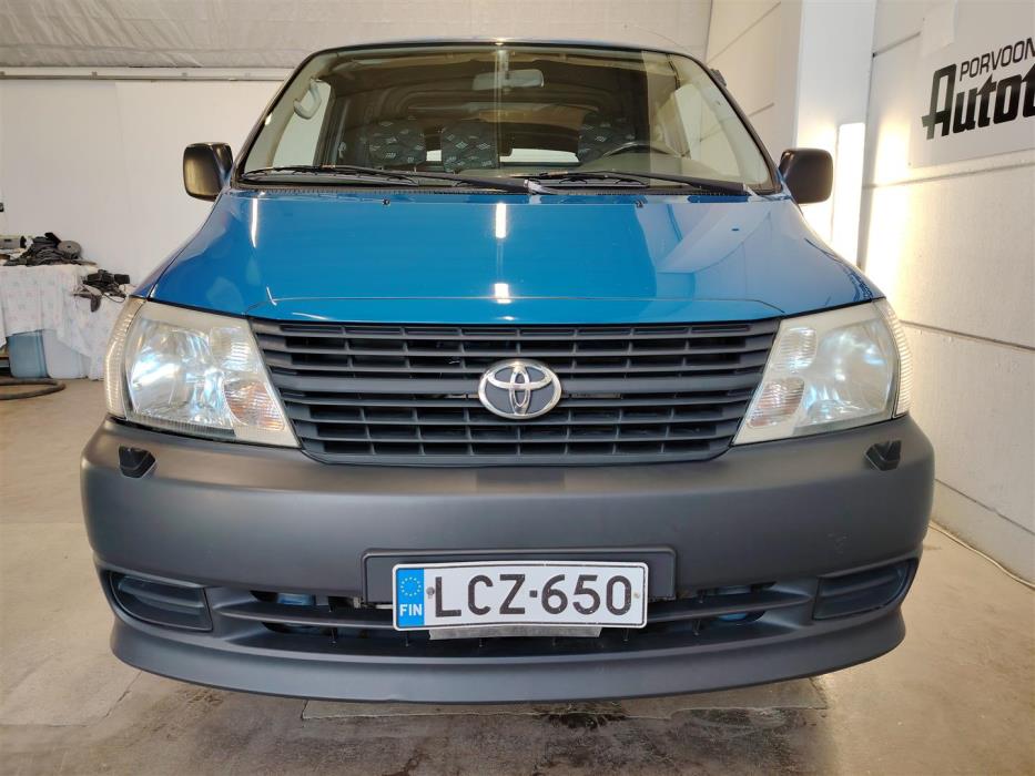 TOYOTA HIACE 2008